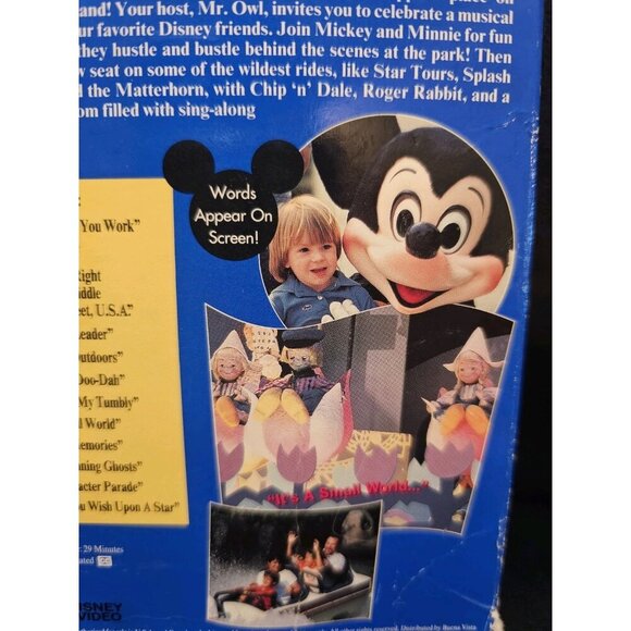 Lot Of 2 Disney's Sing Along Songs VHS- Small Word & Disney Very Merry Christmas - Picture 13 of 15